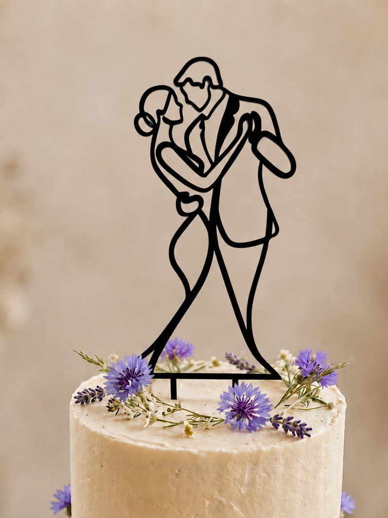 Personalisierter Cake Topper „Brautpaar beim Tanz“ aus Holz oder Acryl – Elegante Hochzeitsdekoration für eure Torte