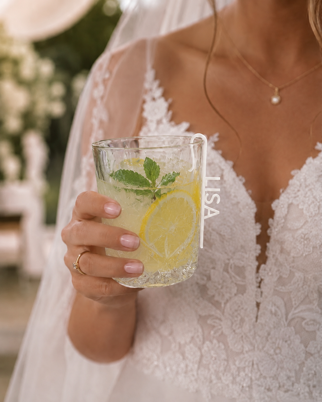 Personalisierter Glasmarker mit Namen – Elegante Platzkarte für Hochzeiten und besondere Anlässe